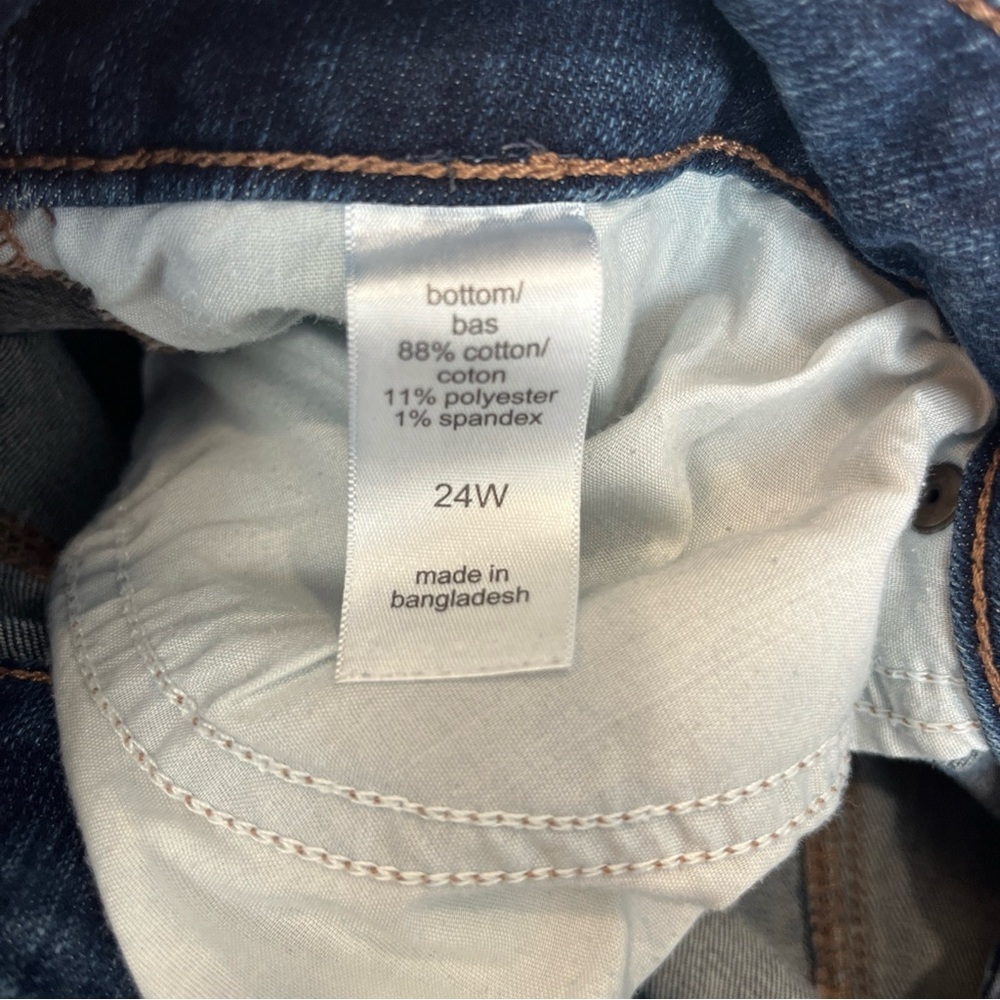 M Jeans by Maurices Denim Jean Shorts Women’s Plus Size‎ 24W Medium Wash - Picture 6 of 7